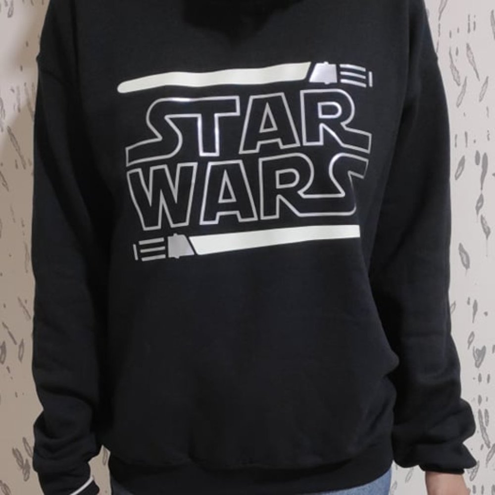 NEW Star Wars glow in the dark  sweatshirt